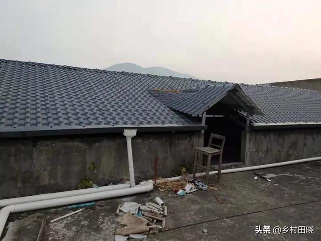 農(nóng)村自建房坡屋頂，用琉璃瓦還是樹脂瓦？看看內(nèi)行人的經(jīng)驗(yàn)分享